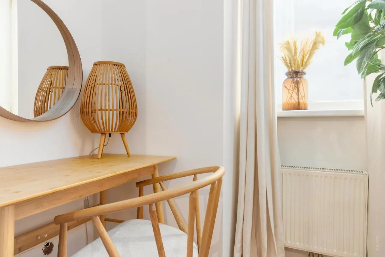 Penthouse, 3 Separate Bedrooms, 2 Min To U6 Nussdorfer Strasse Wiedeń